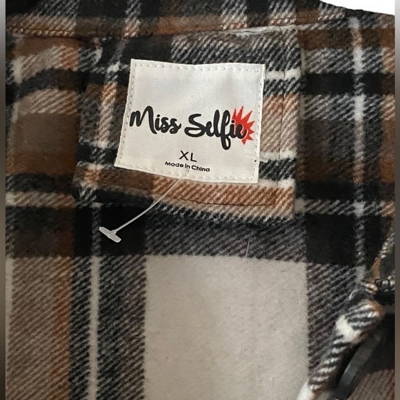 Miss Selfie Flannel PLAID Button Down Oversized Shirt Shacket Long Sleeve XL - Picture 5 of 11